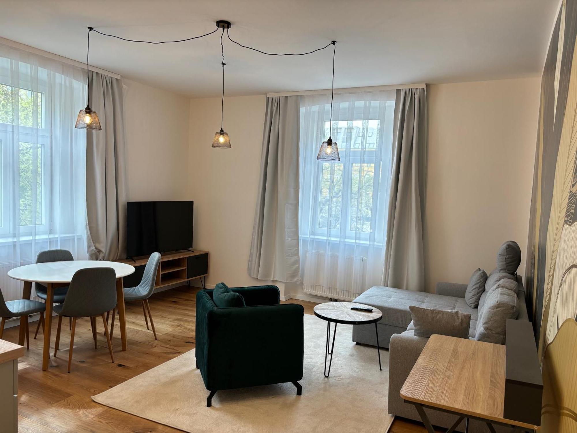 Altbauwohnung Mit Charme - Selbst Check In - Queensize Bett 비엔나 외부 사진